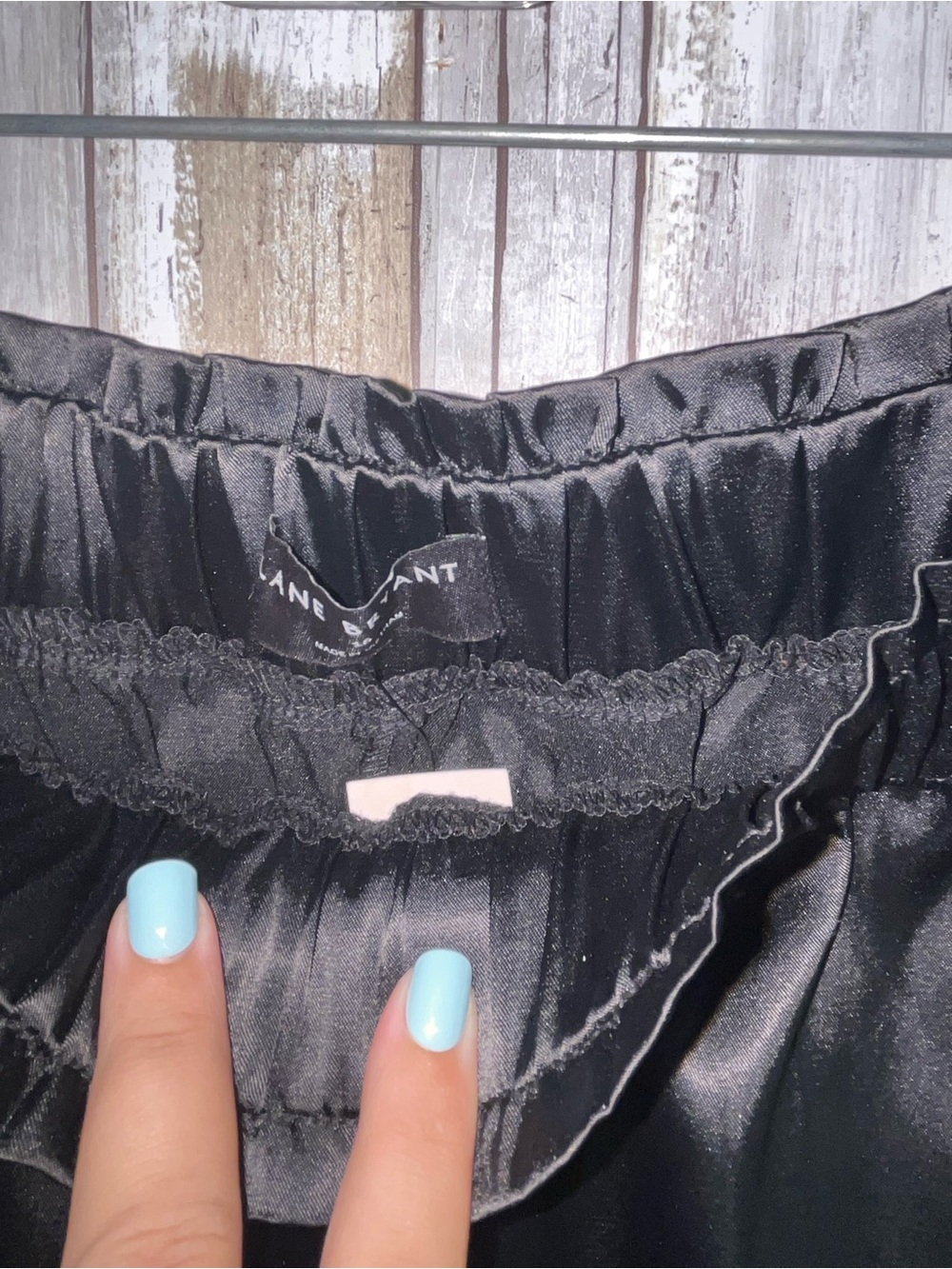 NWT Lane Bryant Satin Jogger Pants Black High Rise Size 16 - Picture 5 of 6